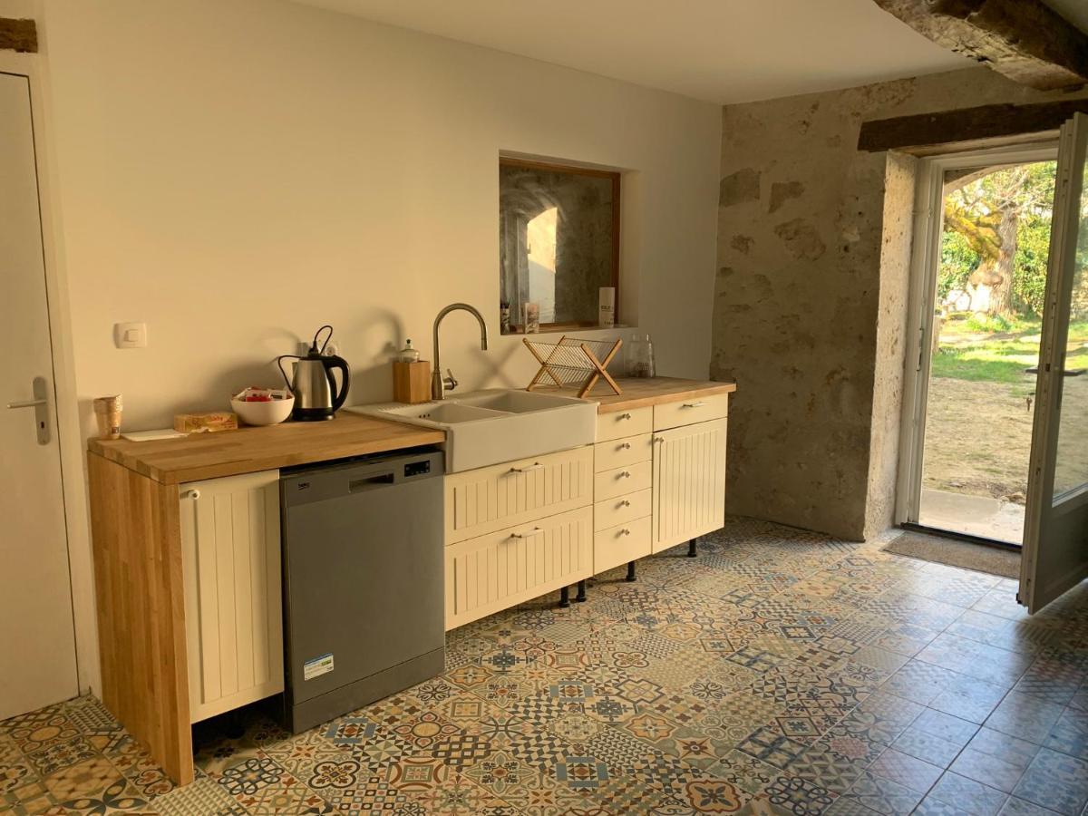 Maison Papillon Gite De Ressourcement Lusignan-Petit Zewnętrze zdjęcie